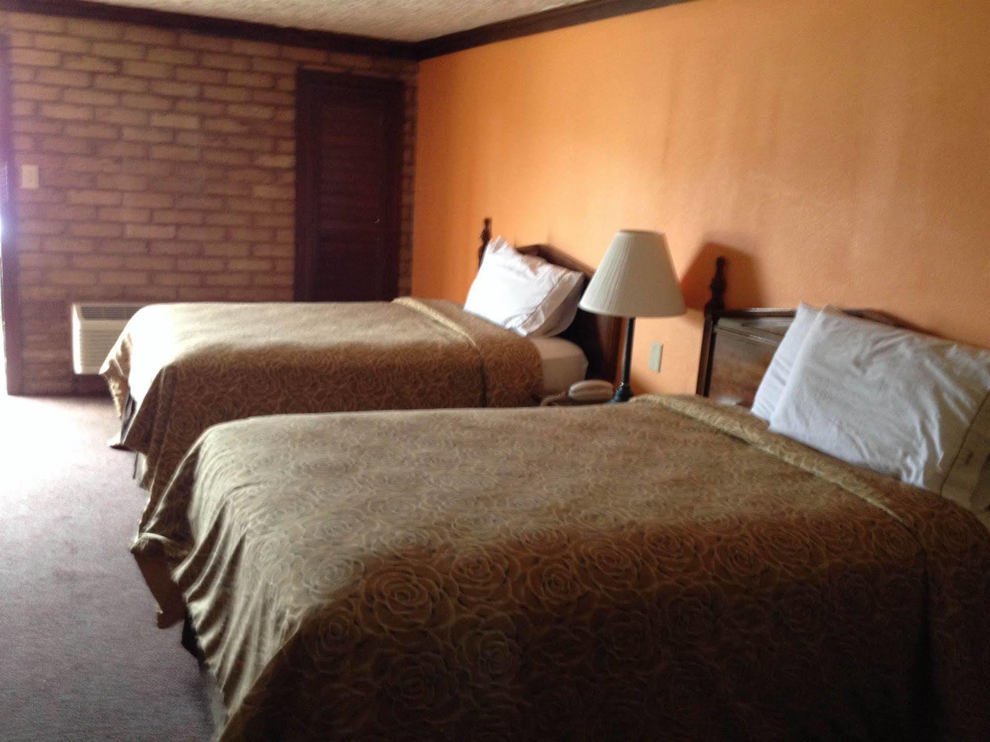 Red Roof Inn מונרו מראה חיצוני תמונה
